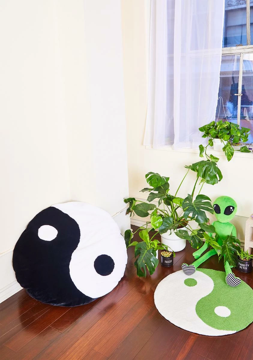 Dolls Home Zen Feels Yin Yang Floor Pillow - Image 3