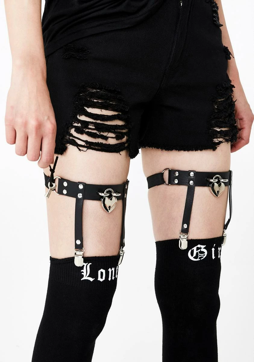 X_CIEL Luv Lockdown Garter Set