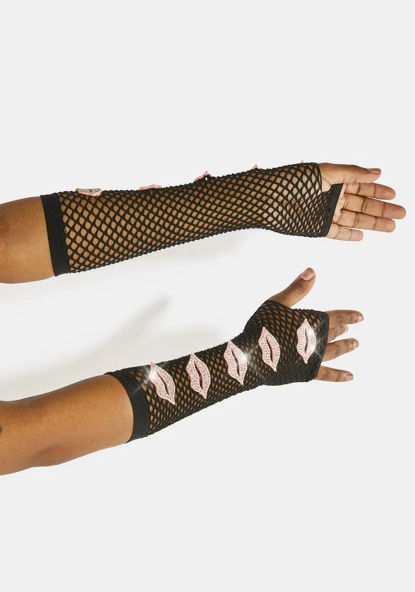 X_PTLHZ Want Your Kiss Fishnet Gloves - Image 3