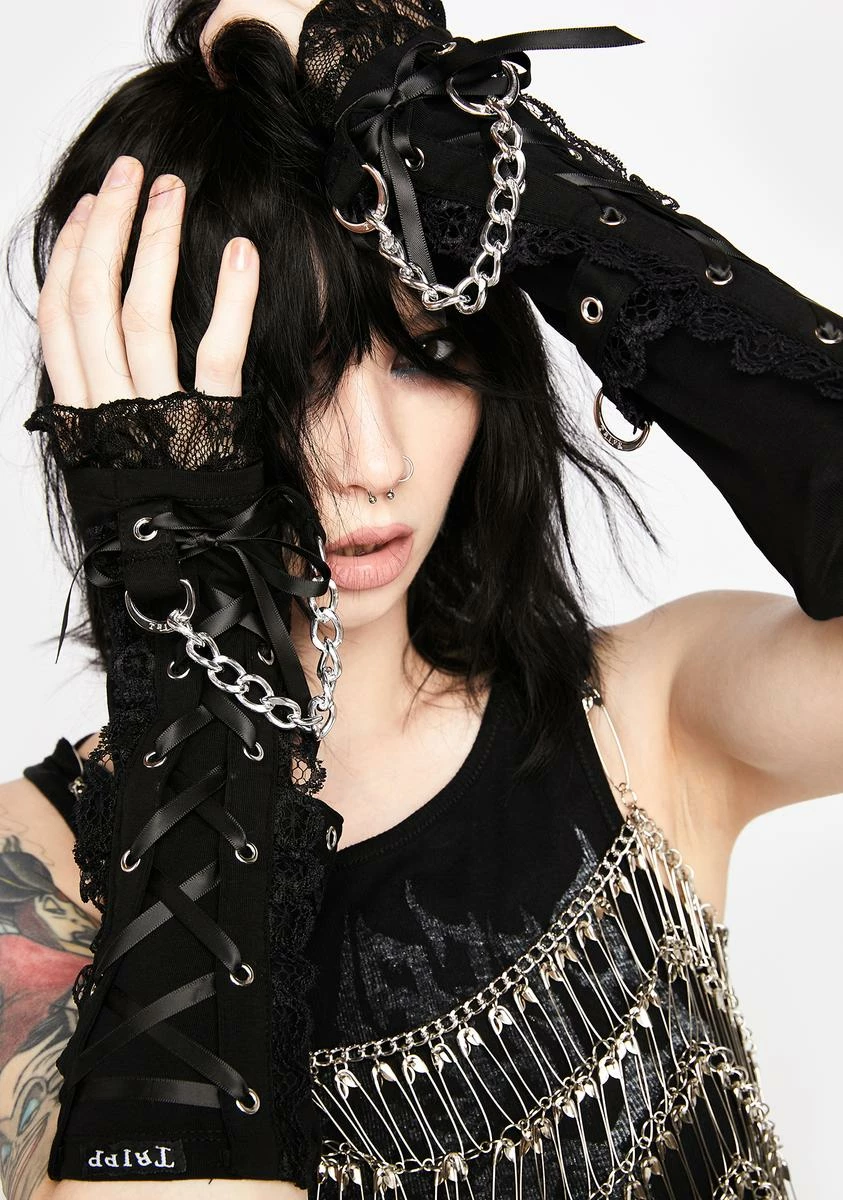 TRIPP NYC Black Lace Arm Warmers - Image 4