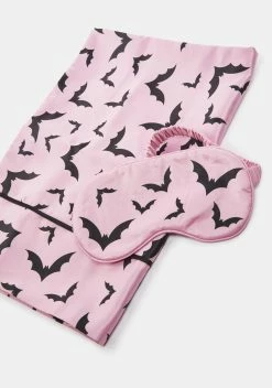 Dolls Home Sweet Bat Behavior Eye Mask And Pillowcase Set