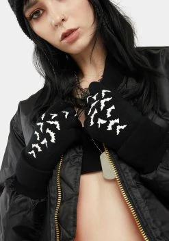 Too Fast Fly Me Bats Knit Gloves