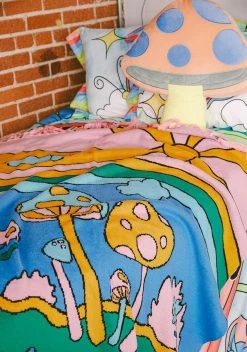 Dolls Home Psychedelic Fantasy Throw Blanket