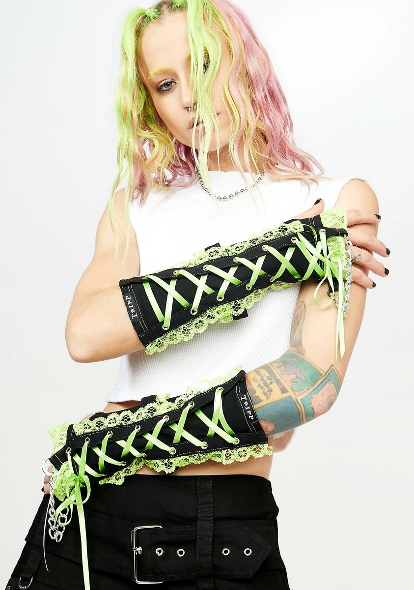 TRIPP NYC Green Lace Arm Warmers - Image 2