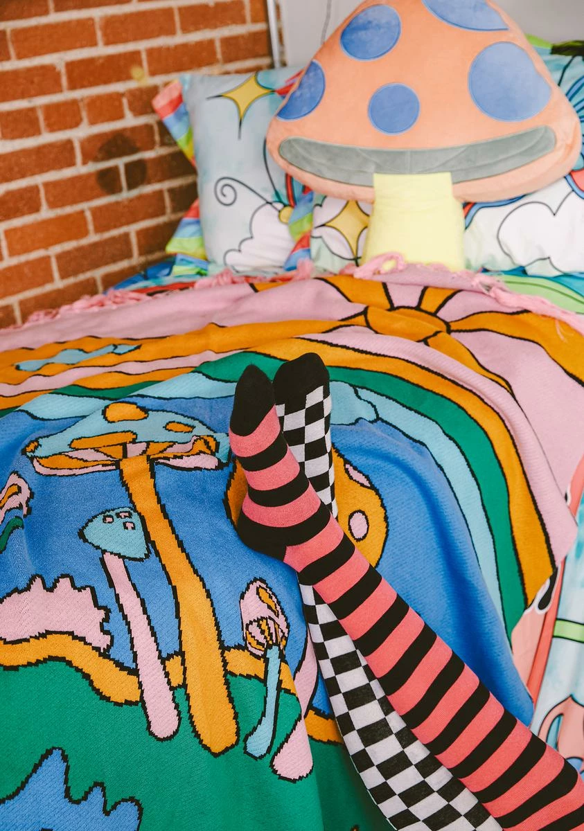 Dolls Home Psychedelic Fantasy Throw Blanket - Image 5