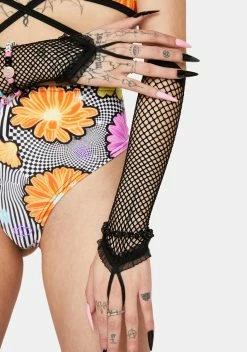 X_PTLHZ Dance With Romance Ruffle Fishnet Gloves