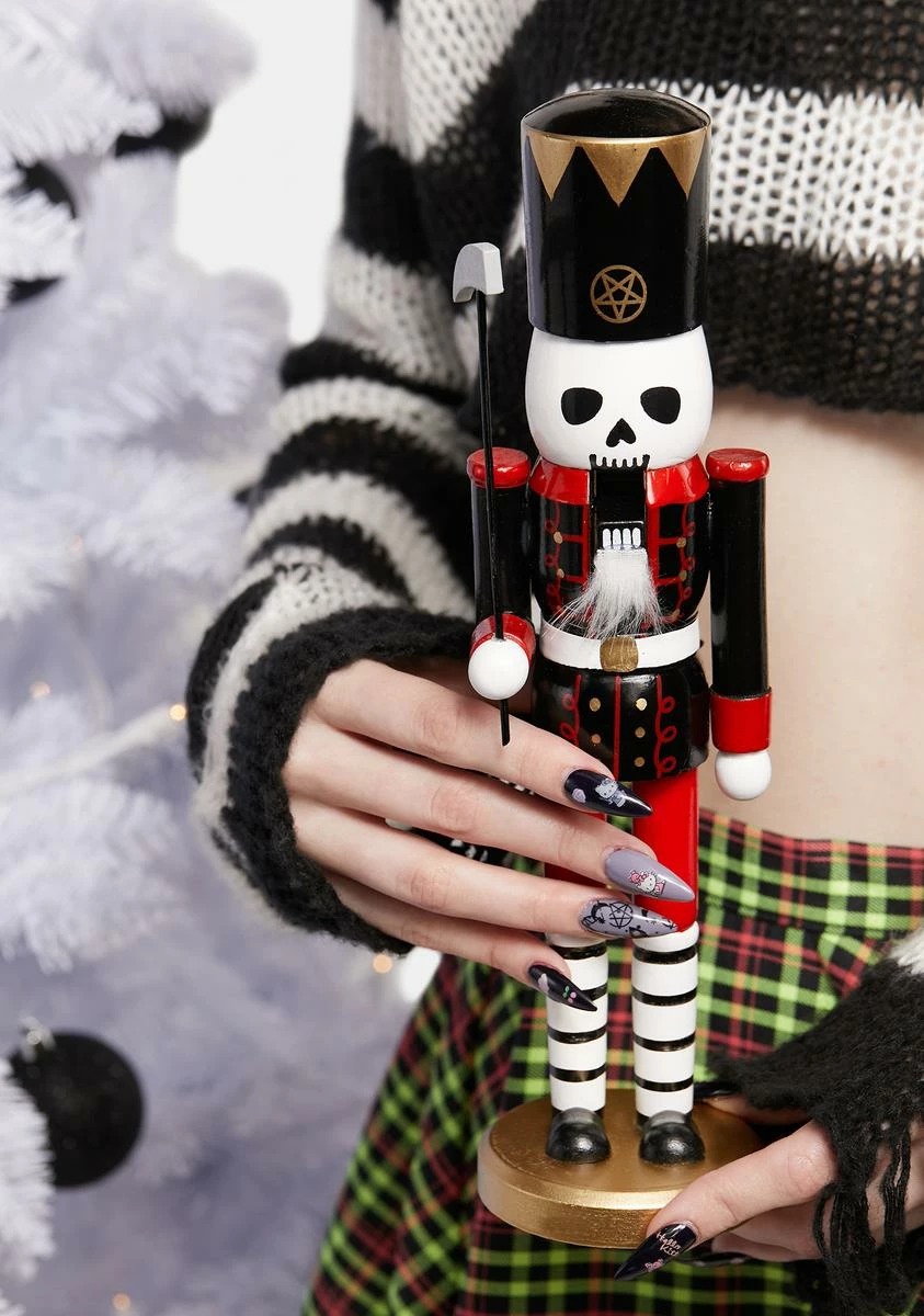 Dolls Home Break My Bones Nutcracker - Image 4