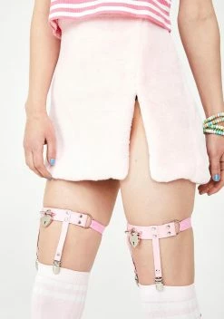 X_CIEL Sweet Luv Lockdown Garter Set