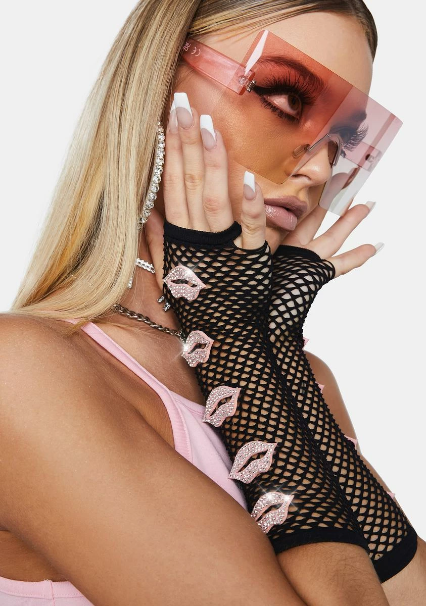 X_PTLHZ Want Your Kiss Fishnet Gloves - Image 2