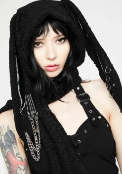 DARK IN LOVE Metal Rabbit Scarf