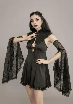 Widow Bloody Mary Lace Bell Sleeves