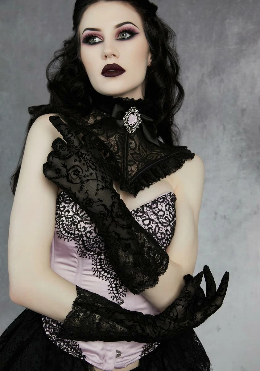 Widow Unto Death Mesh Gloves