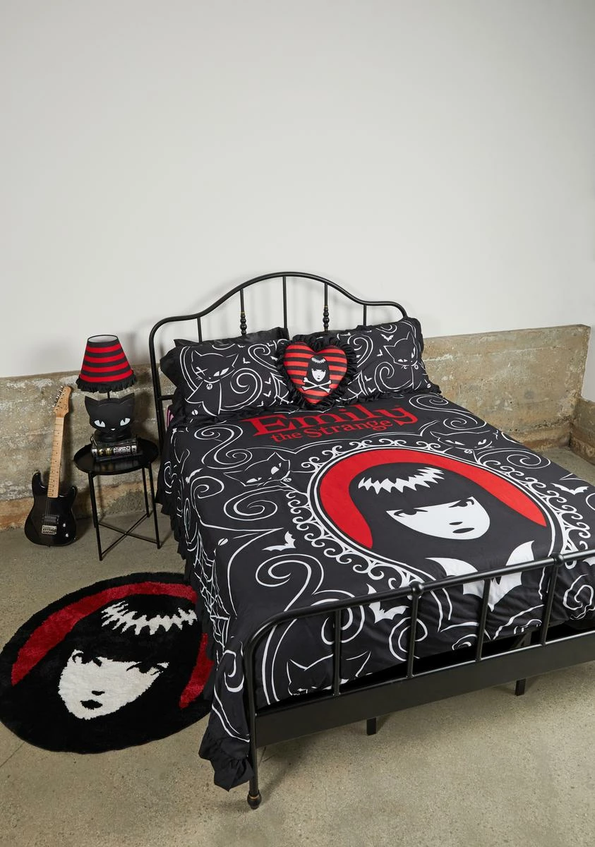 Dolls Kill X Emily The Strange Eternal Solitude Duvet Set - Image 2