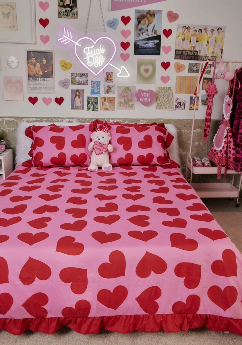 Dolls Home Loyal Maneater Duvet Set