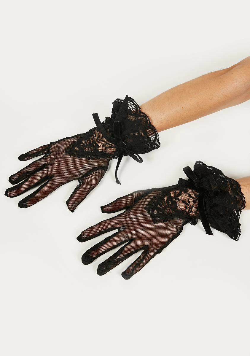 Widow Silent Scream Lace Gloves - Image 3